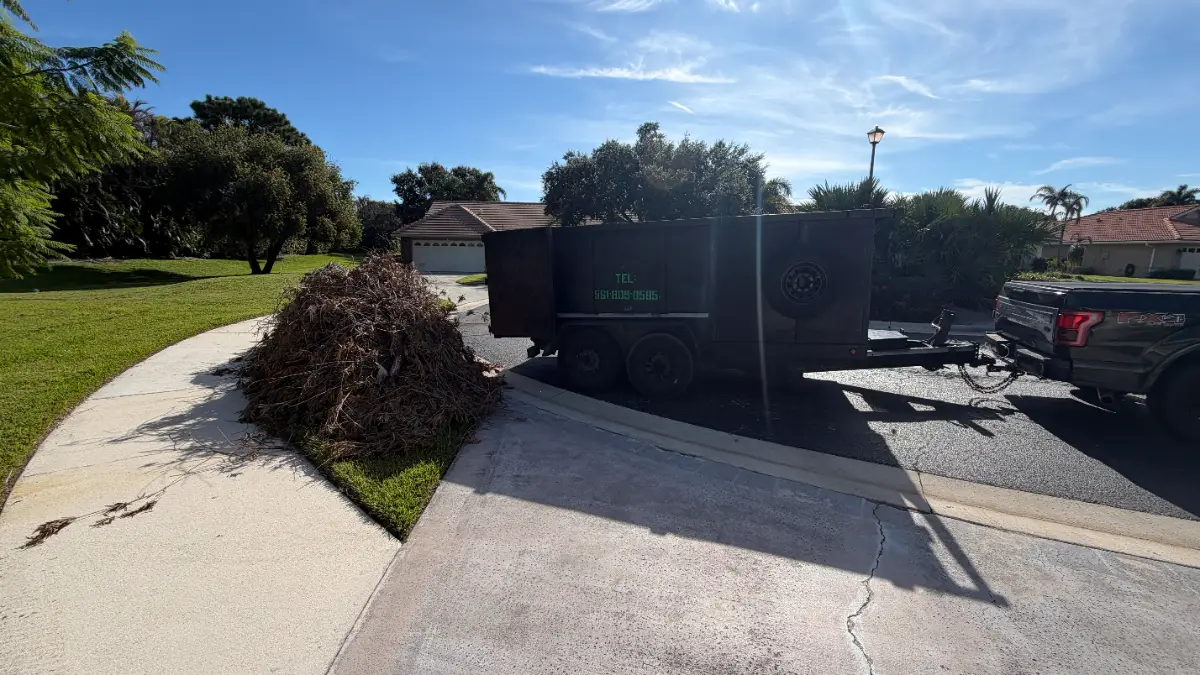Debris Haul Away project in Port St. Lucie
